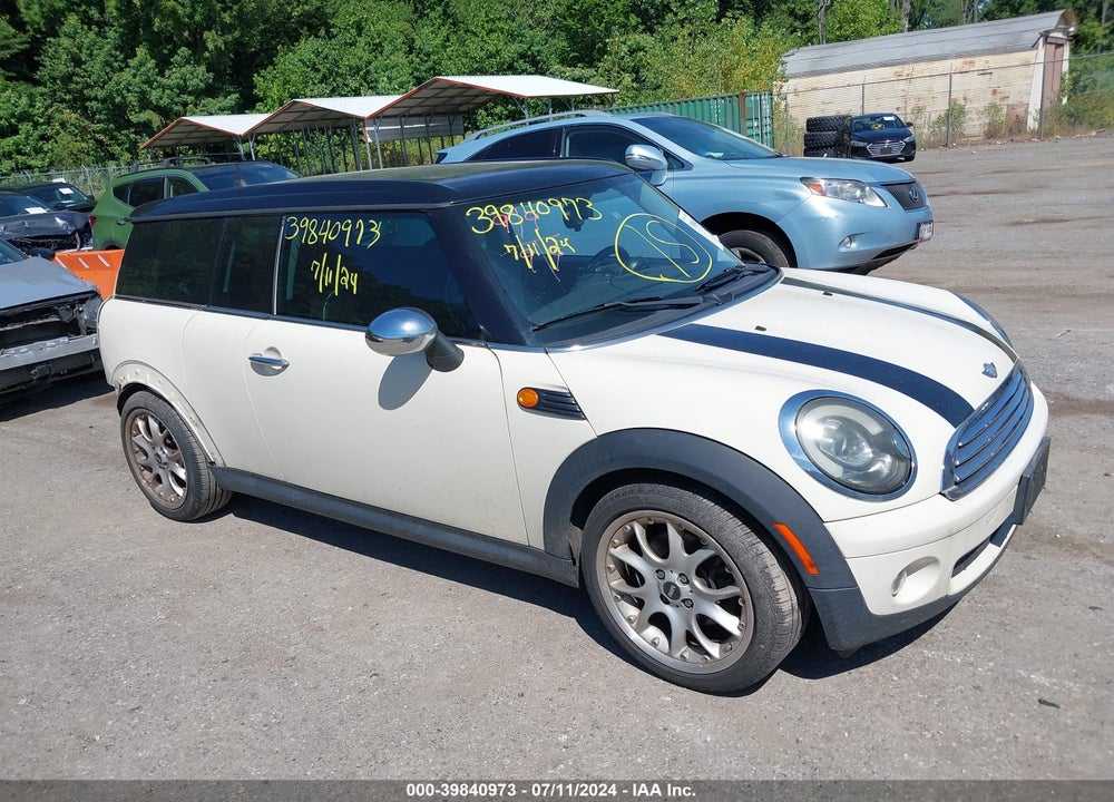 2008 MINI COOPER CLUBMAN VIN: WMWML33558TJ46600
