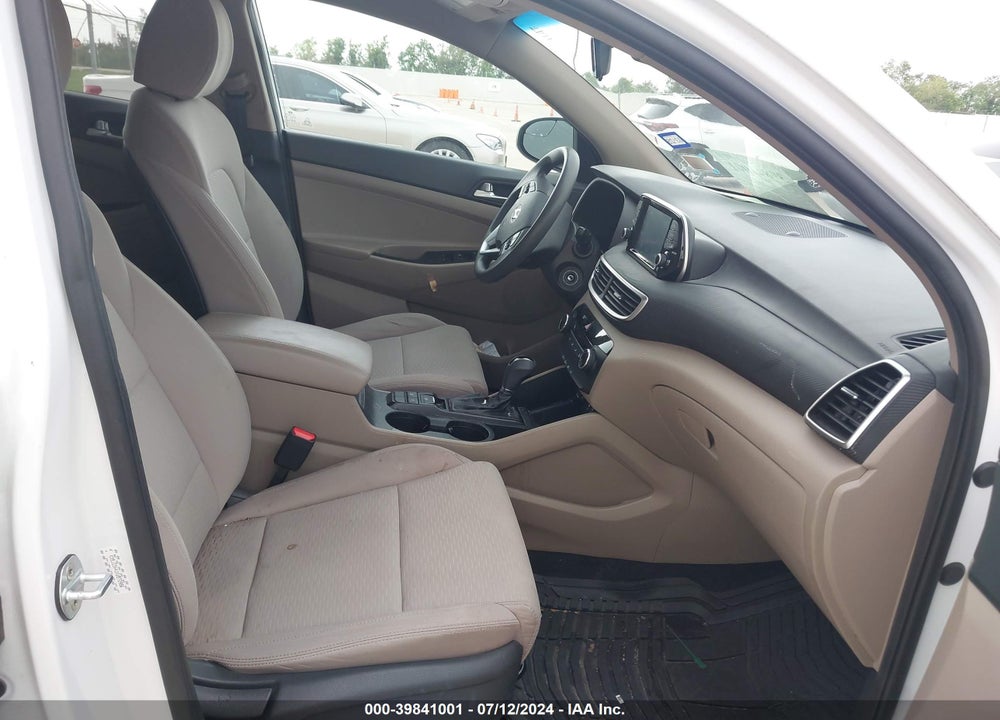 2019 HYUNDAI TUCSON SE VIN: KM8J23A41KU872986