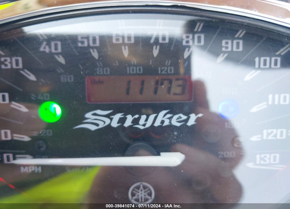 2014 YAMAHA XVS1300 CU VIN: JYAVP33E9EA010680