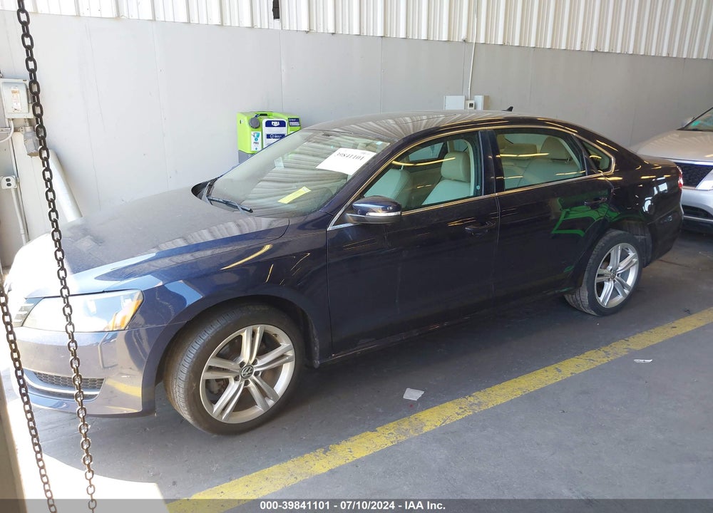 2014 VOLKSWAGEN PASSAT 2.0L TDI SE VIN: 1VWBN7A30EC114949