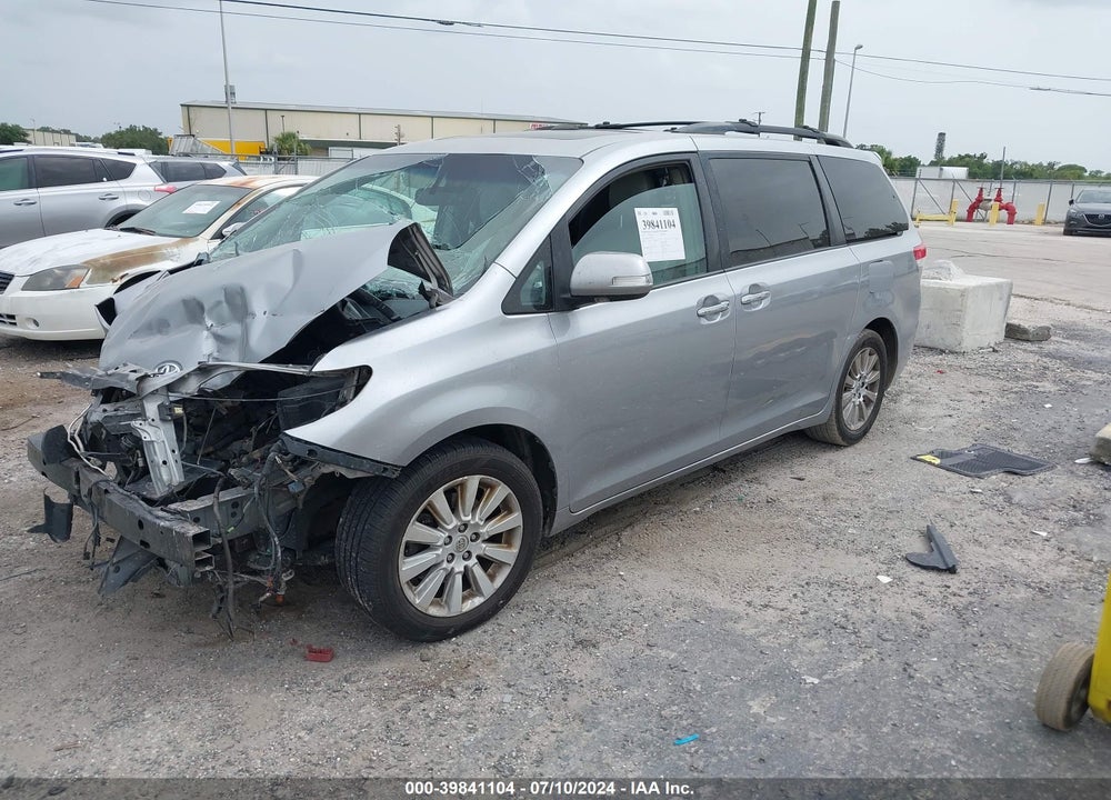 2013 TOYOTA SIENNA LIMITED V6 7 PASSENGER VIN: 5TDYK3DC6DS341733