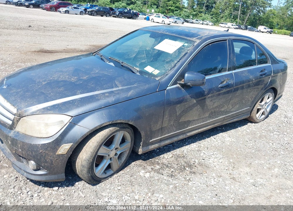 2010 MERCEDES-BENZ C-CLASS C 300 SPORT/LUXURY 4MATIC VIN: WDDGF8BB4AF498413