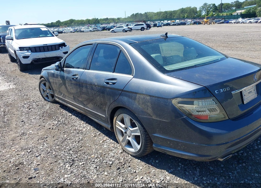 2010 MERCEDES-BENZ C-CLASS C 300 SPORT/LUXURY 4MATIC VIN: WDDGF8BB4AF498413