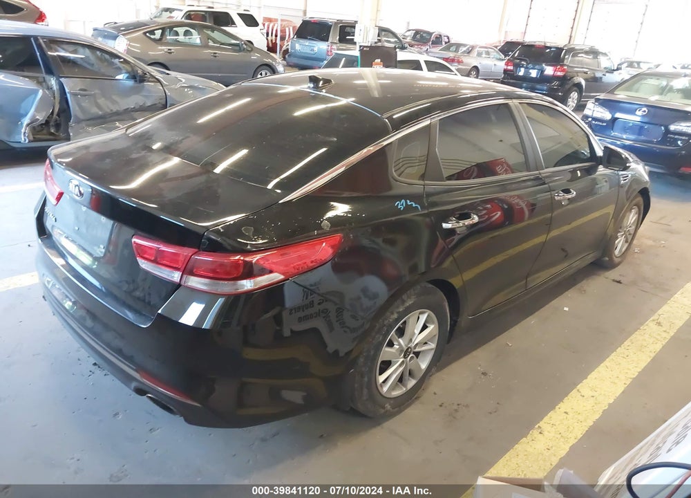 2017 KIA OPTIMA LX VIN: 5XXGT4L32HG163486