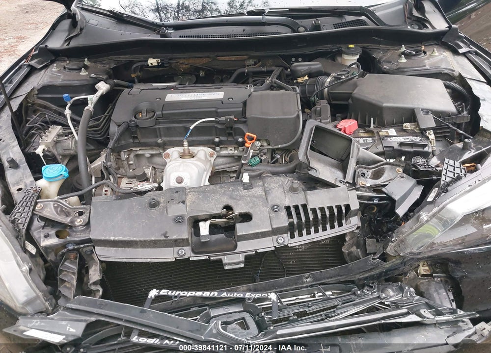 2015 HONDA ACCORD LX VIN: 1HGCR2F35FA247003