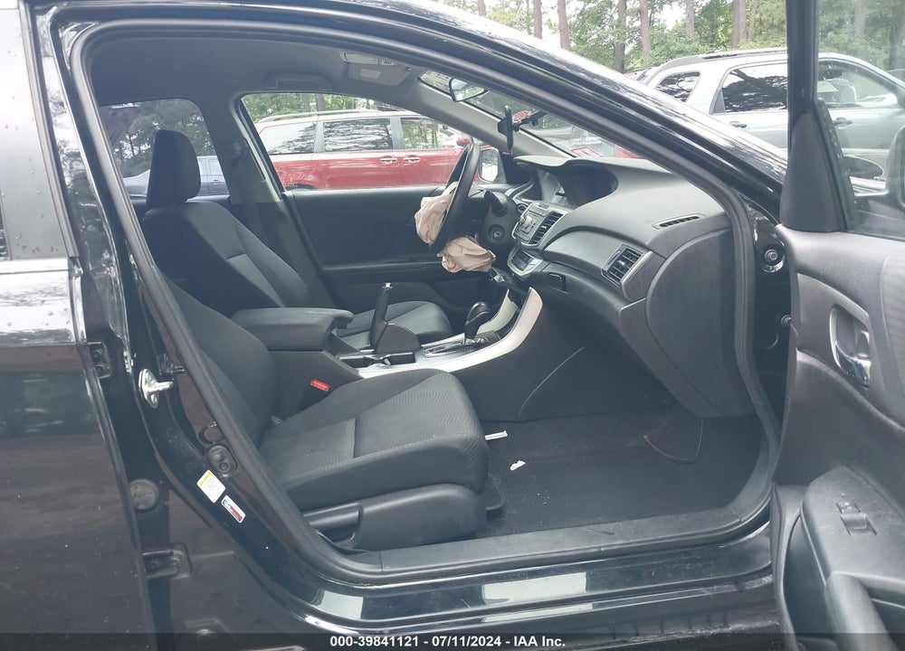 2015 HONDA ACCORD LX VIN: 1HGCR2F35FA247003