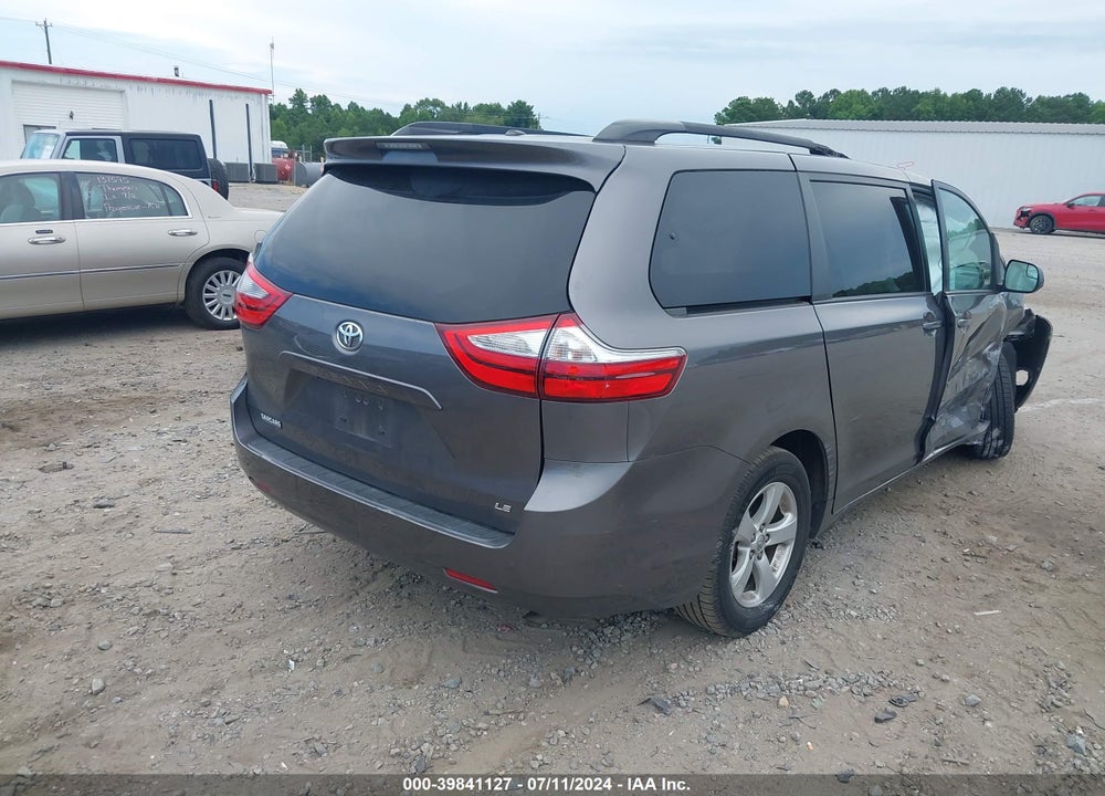 2017 TOYOTA SIENNA LE 8 PASSENGER VIN: 5TDKZ3DC4HS871934