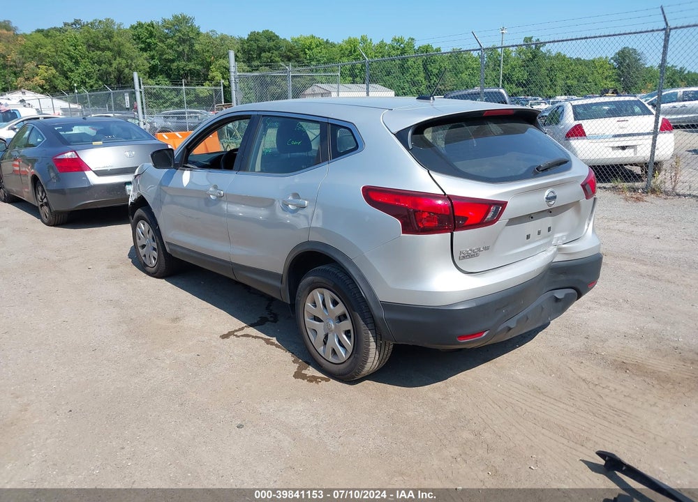 2018 NISSAN ROGUE SPORT S VIN: JN1BJ1CP4JW156130