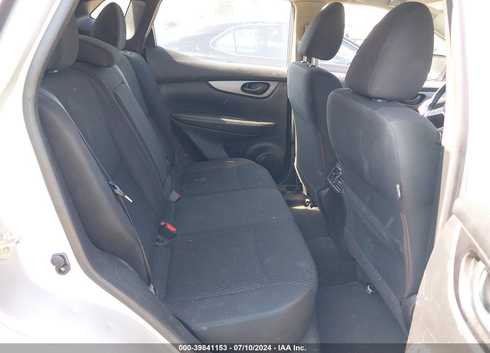 2018 NISSAN ROGUE SPORT S VIN: JN1BJ1CP4JW156130