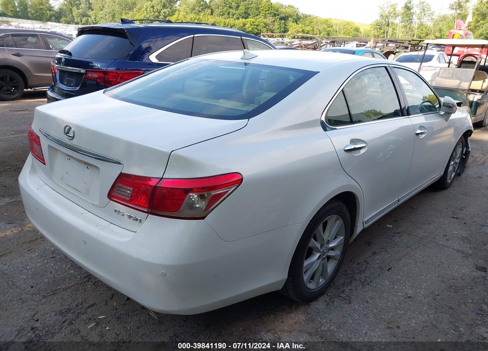 2011 LEXUS ES 350 VIN: JTHBK1EG2B2454108