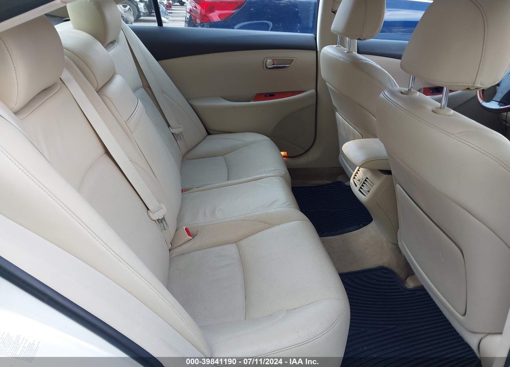 2011 LEXUS ES 350 VIN: JTHBK1EG2B2454108