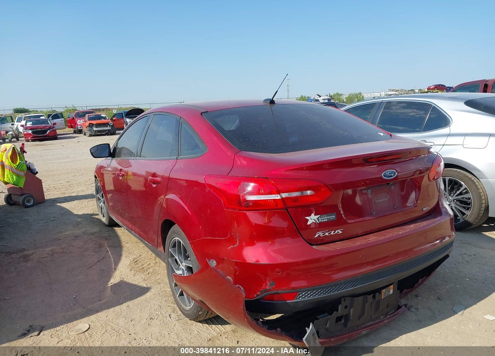 2017 FORD FOCUS SEL VIN: 1FADP3H28HL303323