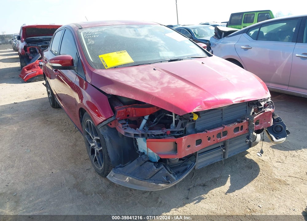 2017 FORD FOCUS SEL VIN: 1FADP3H28HL303323