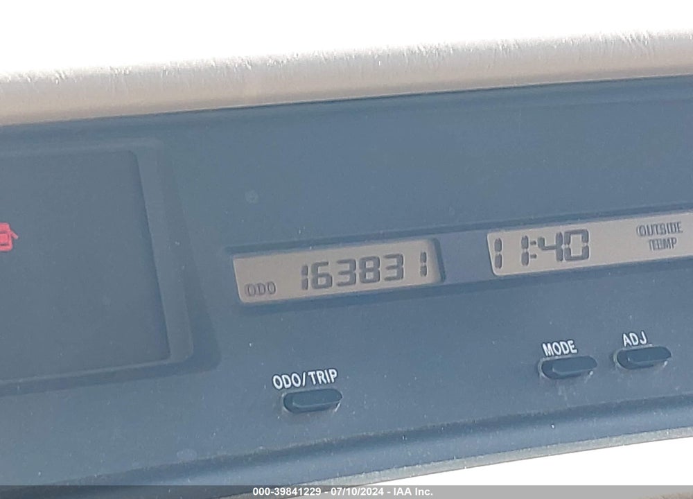 2003 TOYOTA AVALON XL VIN: 4T1BF28B63U297373