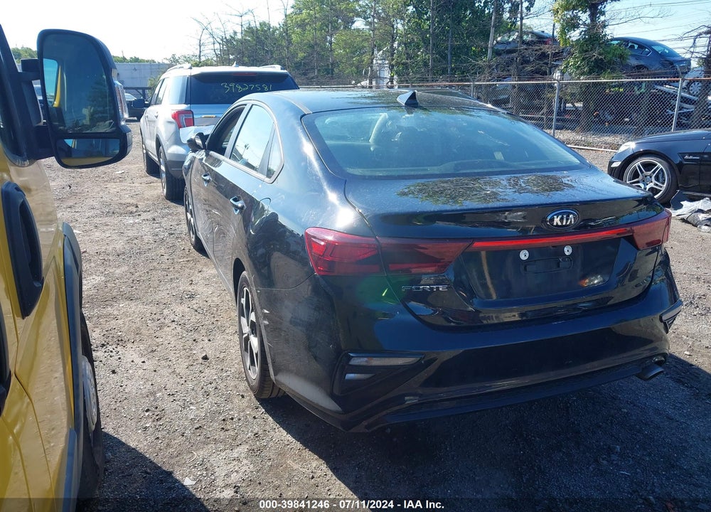 2019 KIA FORTE LXS VIN: 3KPF24AD3KE124710