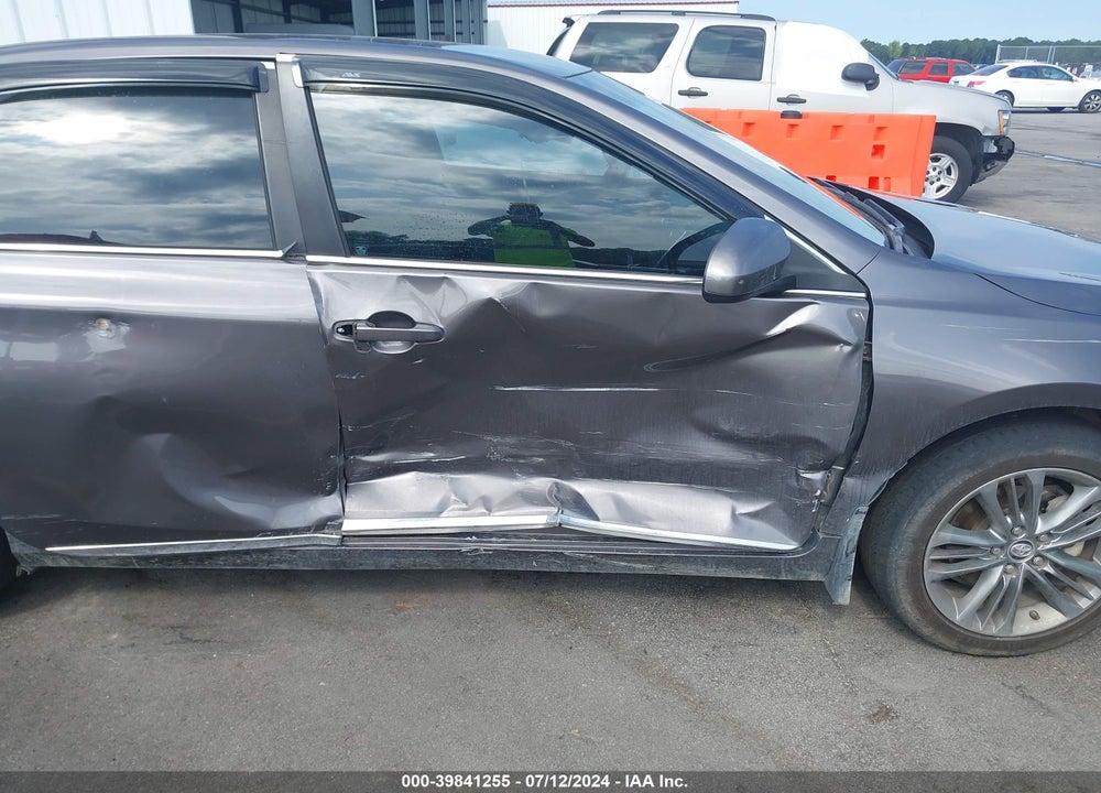 2016 TOYOTA CAMRY SE VIN: 4T1BF1FK5GU248426