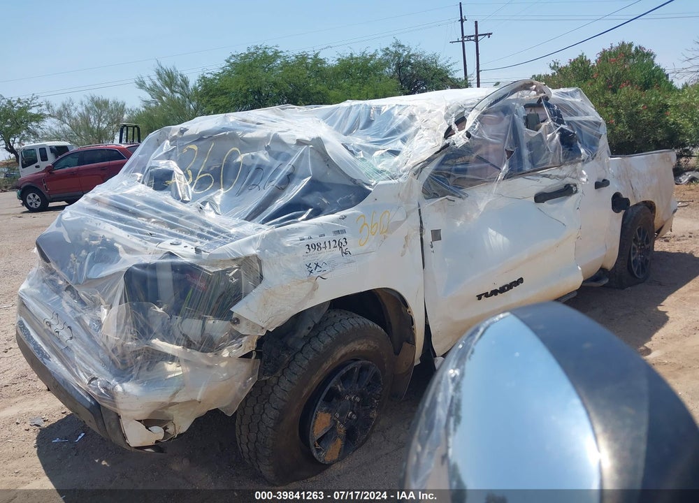 2017 TOYOTA TUNDRA TRD PRO 5.7L V8 VIN: 5TFDW5F13HX635486