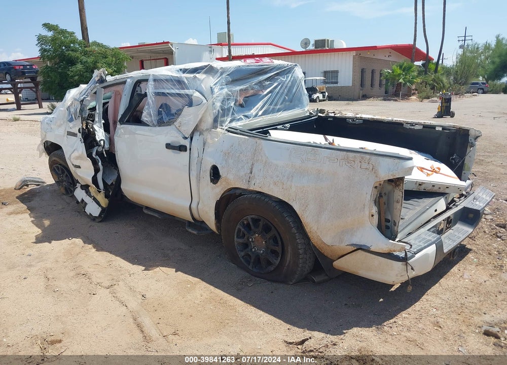 2017 TOYOTA TUNDRA TRD PRO 5.7L V8 VIN: 5TFDW5F13HX635486