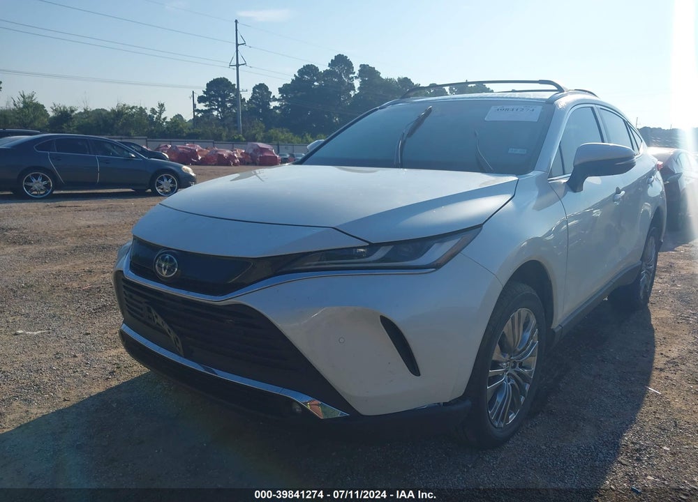 2024 TOYOTA VENZA XLE VIN: JTEAAAAH7RJ158401