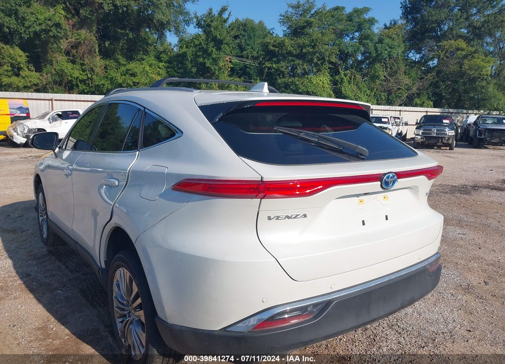 2024 TOYOTA VENZA XLE VIN: JTEAAAAH7RJ158401