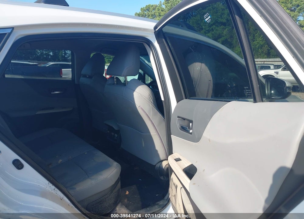 2024 TOYOTA VENZA XLE VIN: JTEAAAAH7RJ158401
