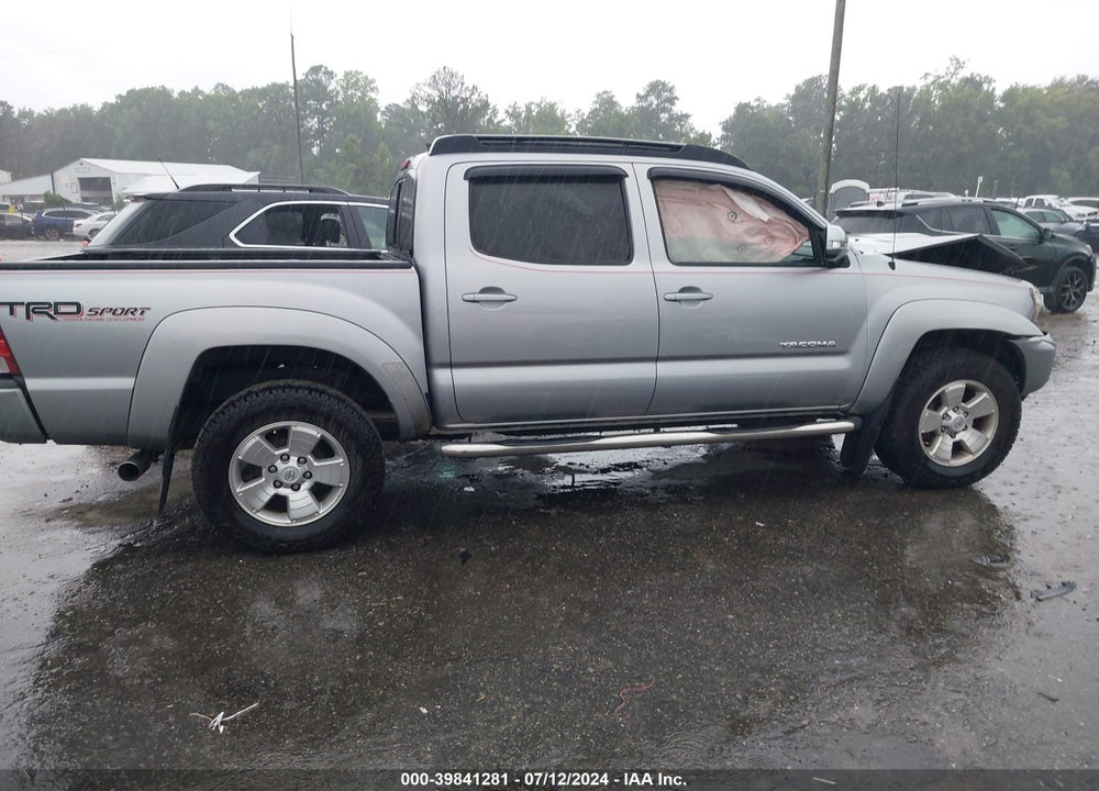 2015 TOYOTA TACOMA BASE V6 VIN: 3TMLU4EN4FM174138