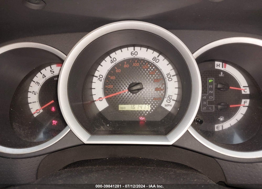 2015 TOYOTA TACOMA BASE V6 VIN: 3TMLU4EN4FM174138