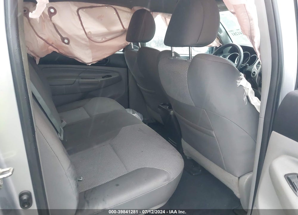 2015 TOYOTA TACOMA BASE V6 VIN: 3TMLU4EN4FM174138
