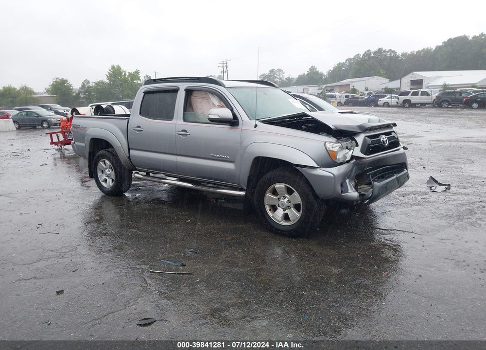 2015 TOYOTA TACOMA BASE V6 VIN: 3TMLU4EN4FM174138