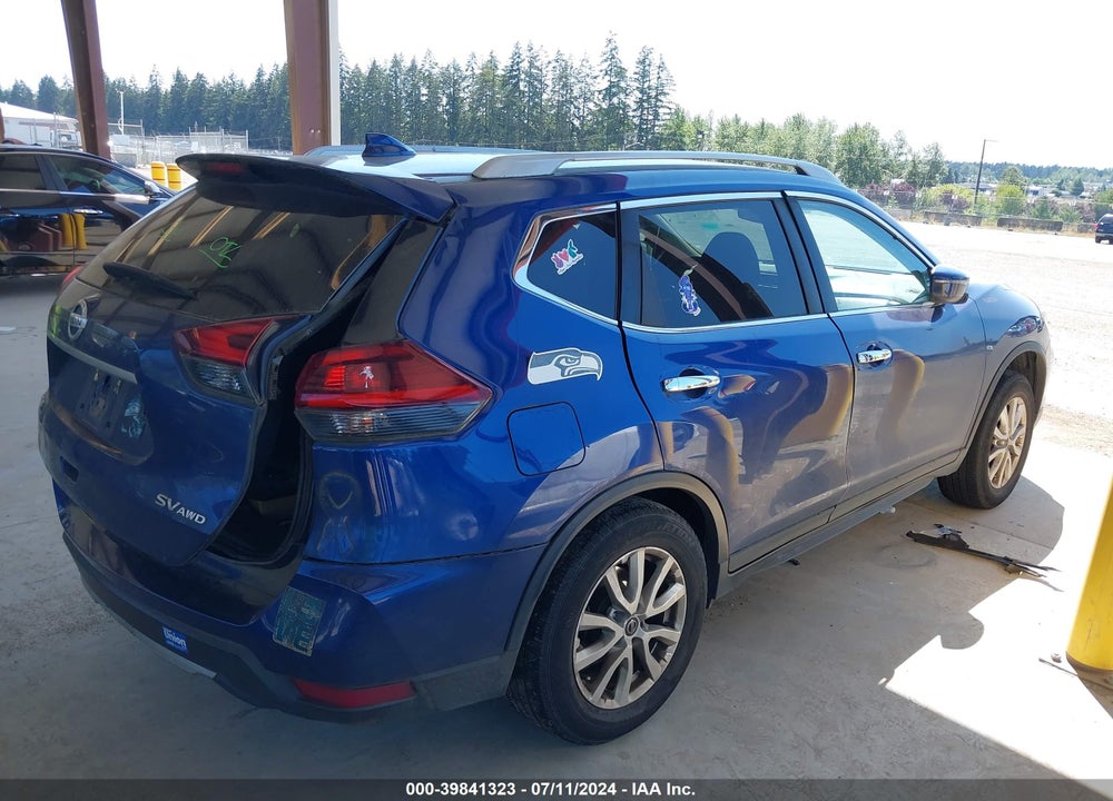 2018 NISSAN ROGUE SV VIN: 5N1AT2MV1JC801156