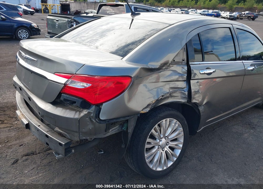 2011 CHRYSLER 200 LIMITED VIN: 1C3BC2FG9BN618556