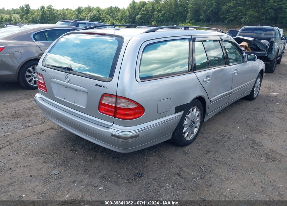 2001 MERCEDES-BENZ E 320 4M VIN: WDBJH82J51X052443