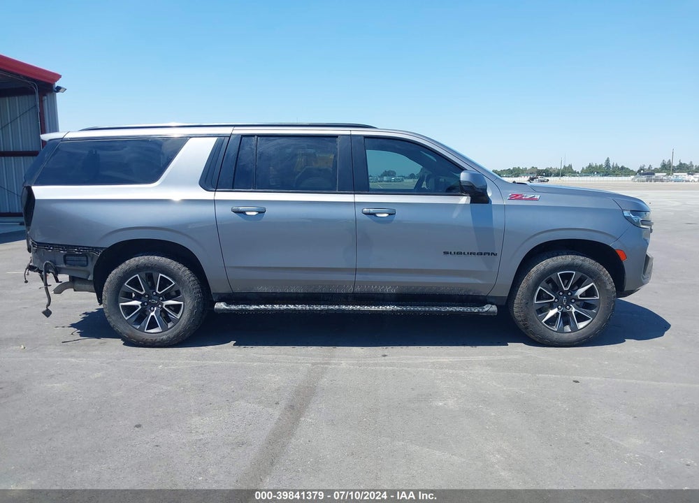 2022 CHEVROLET SUBURBAN 4WD Z71 VIN: 1GNSKDKD2NR201175