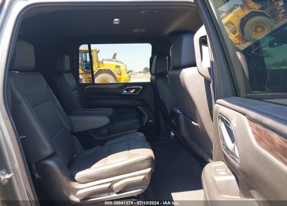 2022 CHEVROLET SUBURBAN 4WD Z71 VIN: 1GNSKDKD2NR201175