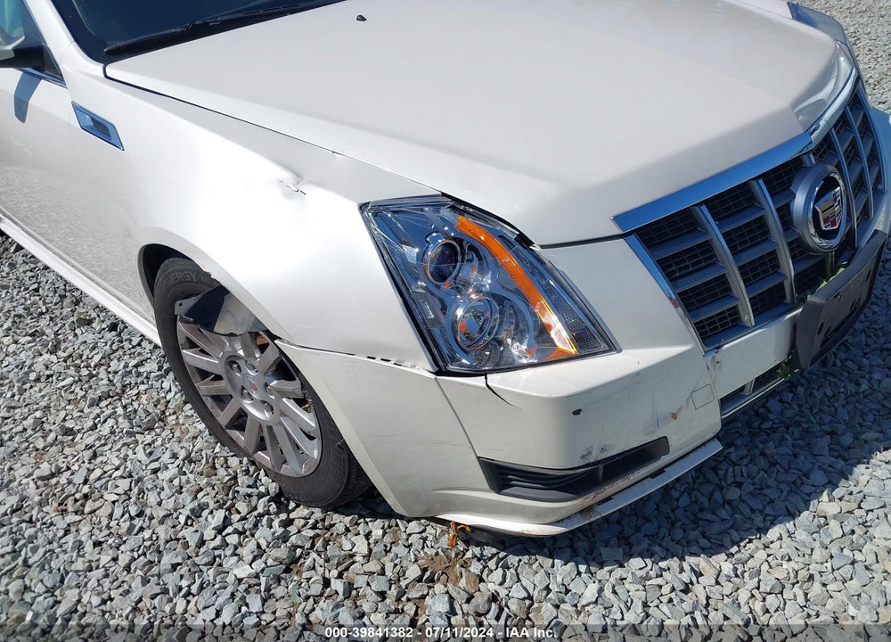 2012 CADILLAC CTS LUXURY VIN: 1G6DE5E57C0108045
