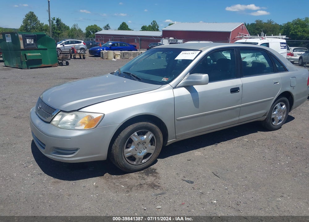 2001 TOYOTA AVALON XL VIN: 4T1BF28B51U153603