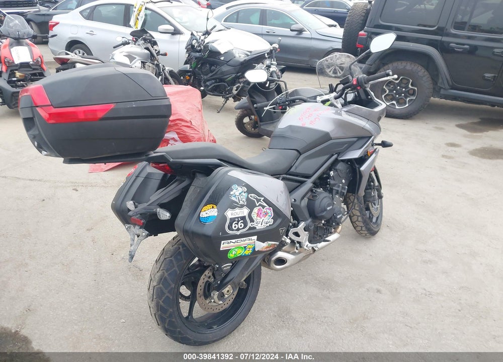 2022 TRIUMPH MOTORCYCLE TIGER SPORT 660 VIN: SMTL20UL1NTBB3649