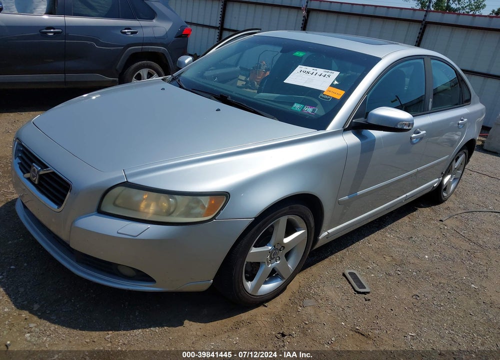 2008 VOLVO S40 2.4I VIN: YV1MS382582393281