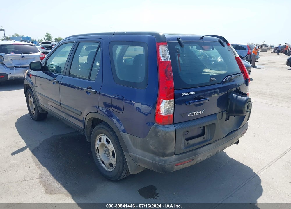 2005 HONDA CR-V LX VIN: JHLRD68545C012854
