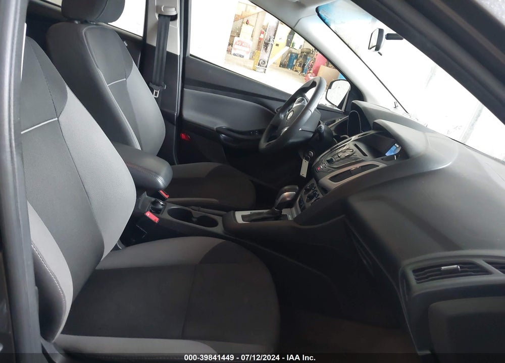 2014 FORD FOCUS SE VIN: 1FADP3K23EL262006