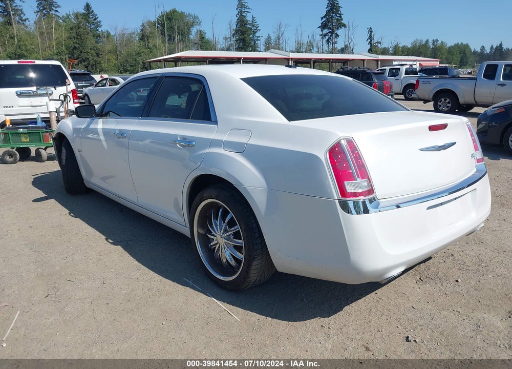 2011 CHRYSLER 300C VIN: 2C3CA6CT4BH573246
