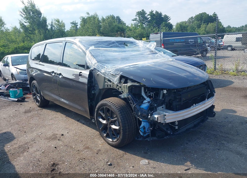 2022 CHRYSLER PACIFICA TOURING L AWD VIN: 2C4RC3BG7NR100488