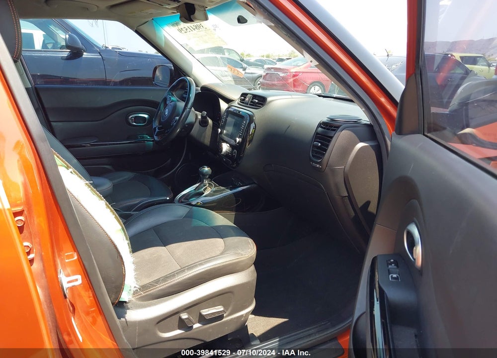 2018 KIA SOUL VIN: KNDJX3AA3J7581298