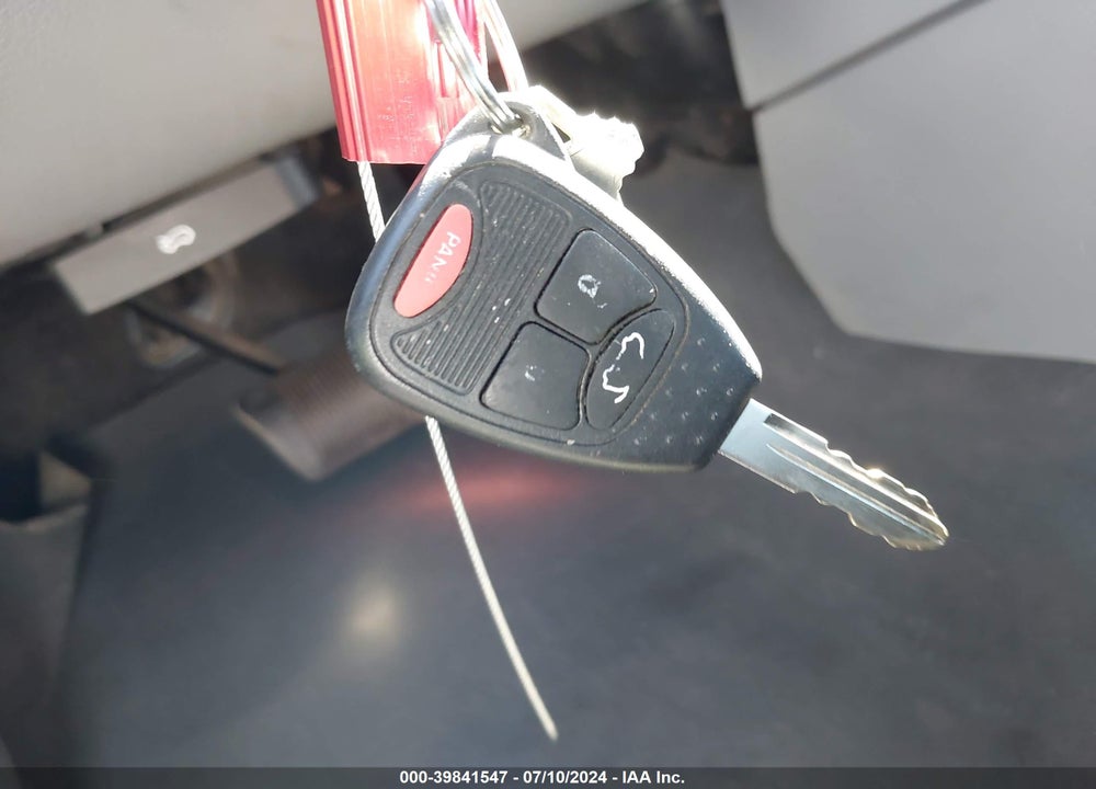 2007 DODGE DURANGO SLT VIN: 1D8HD48237F521467