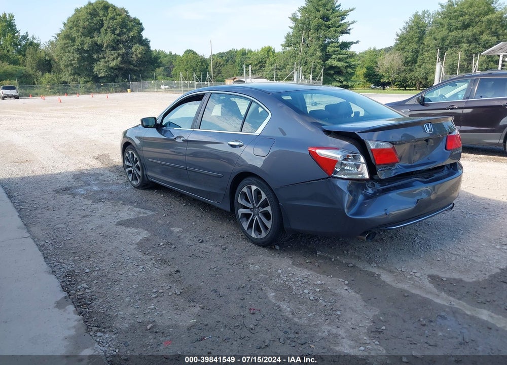2015 HONDA ACCORD SPORT VIN: 1HGCR2F51FA142234