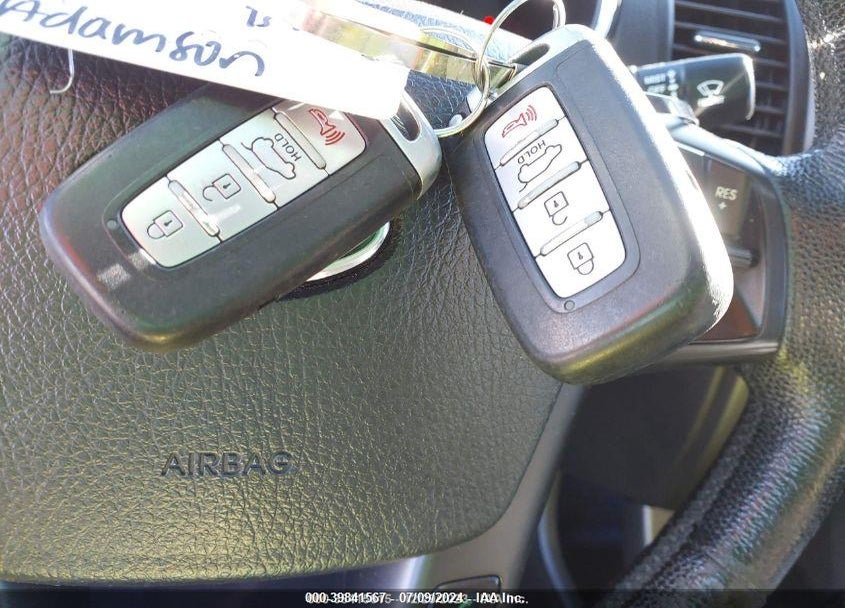 2013 KIA SORENTO SX VIN: 5XYKW4A25DG350013
