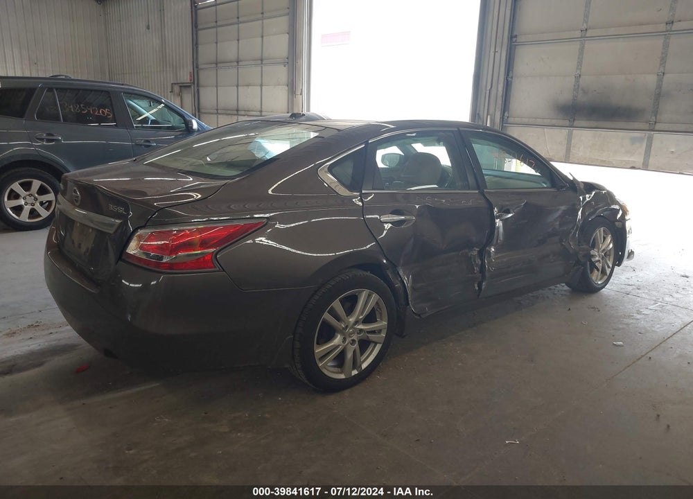 2015 NISSAN ALTIMA 3.5 SL VIN: 1N4BL3AP2FC146281