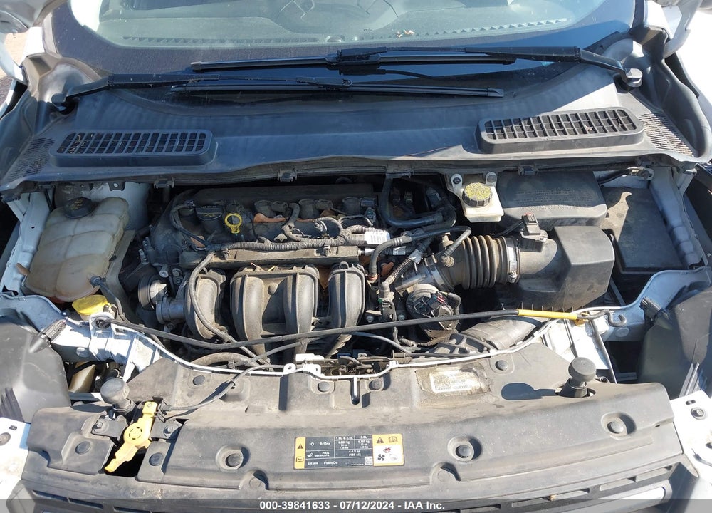 2015 FORD ESCAPE SE VIN: 1FMCU0G78FUA19199