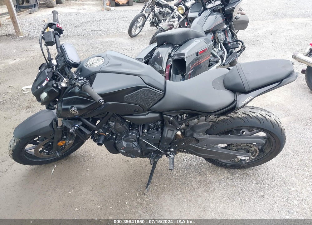 2022 YAMAHA MT07 VIN: JYARM32E1NA005405