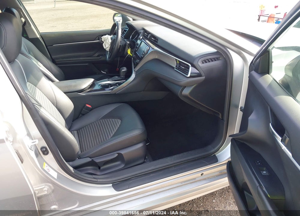 2018 TOYOTA CAMRY SE VIN: JTNB11HK7J3024941